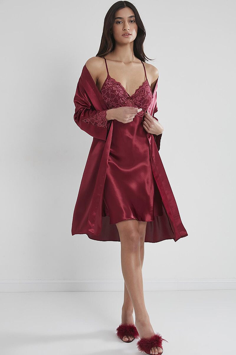 Saten Dantelli Kadın Gecelik ve Sabahlık Takımı - 4050 Bordo - Pierre Cardin (1)