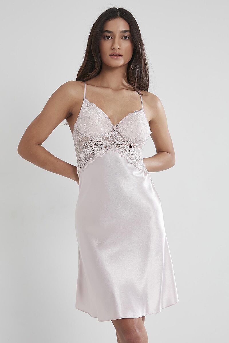 Saten Dantelli Kadın Gecelik ve Sabahlık Takımı - 4050 Pudra - Pierre Cardin (1)